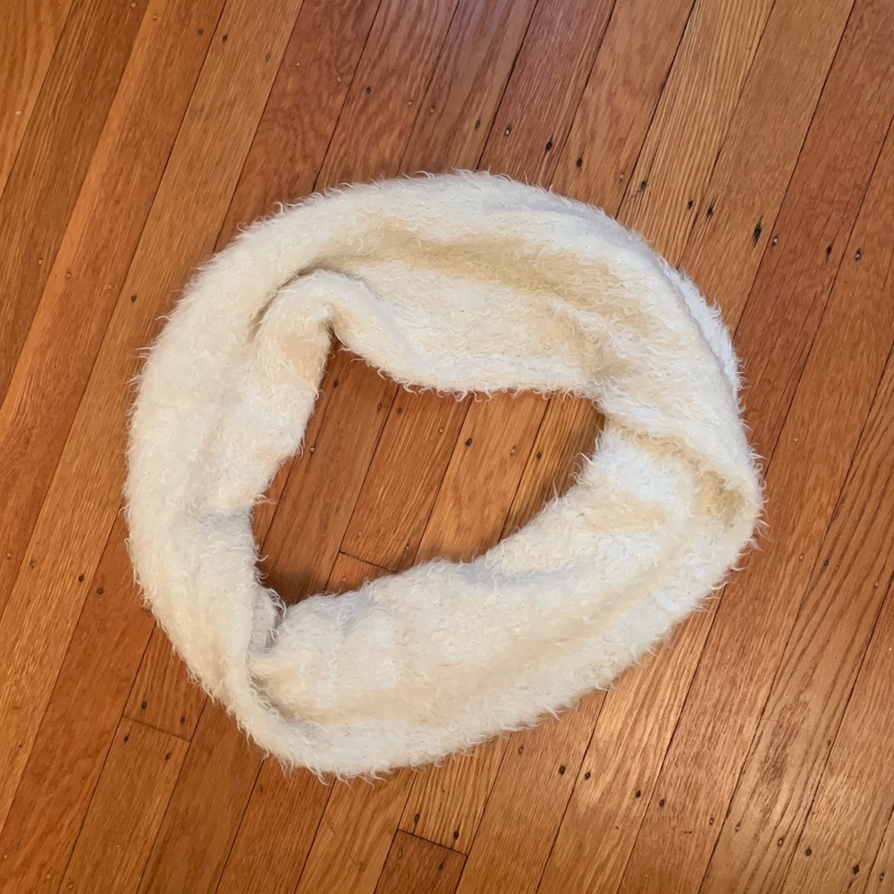 Fuzzy Infinity Scarf